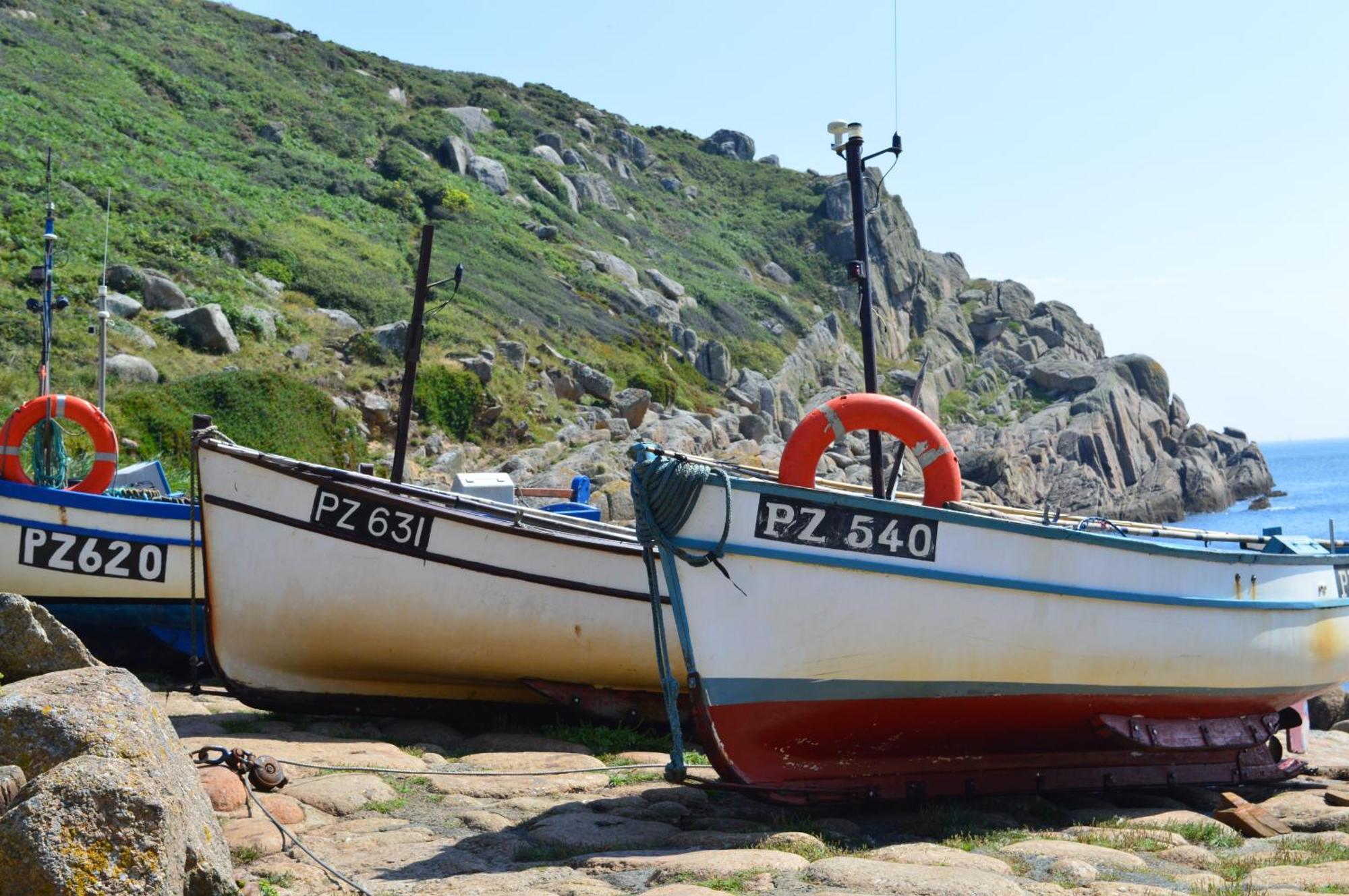 Apartamento Trengothal Barn Porthcurno Exterior foto