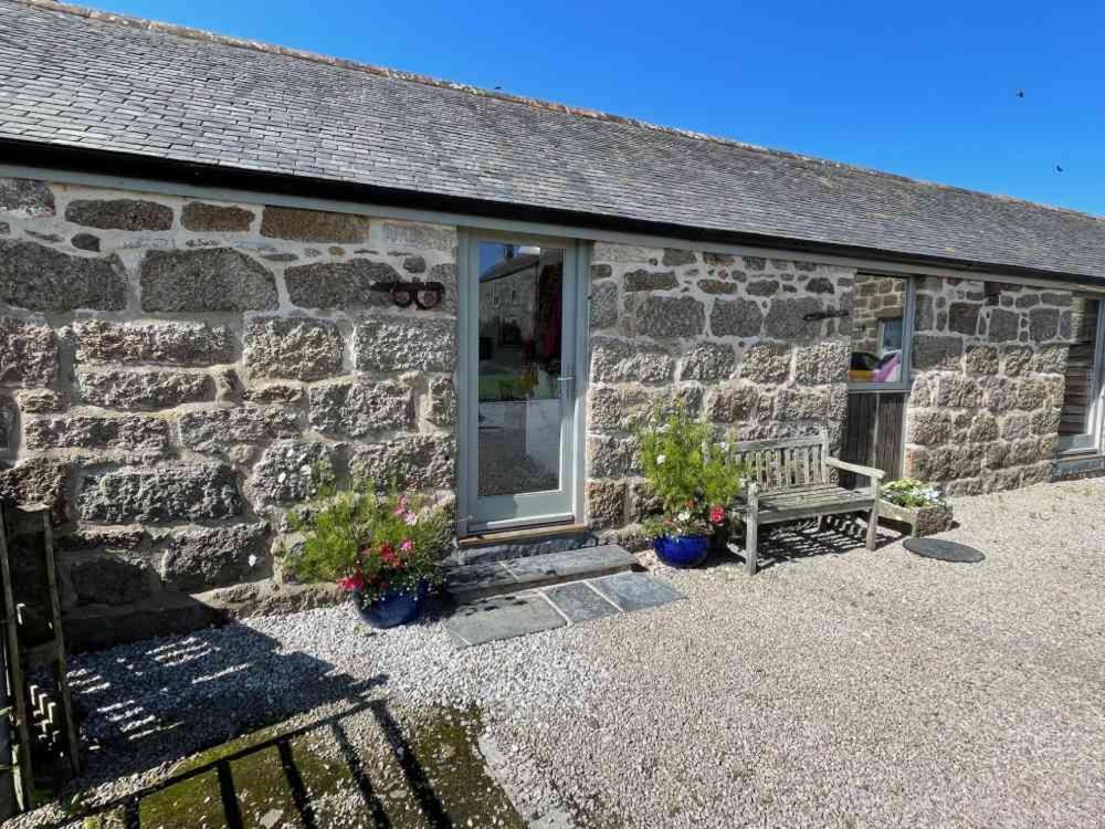 Apartamento Trengothal Barn Porthcurno Exterior foto